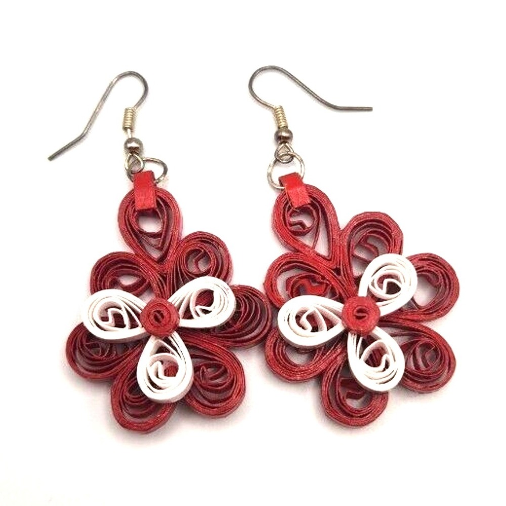 Quilled Floral Pattern Earrings Unique‎ Lightweight Handmade 1.5"